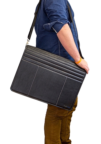 Infocase Carry Case for 4K Toughpads PCPE-INF4K01 Image of an Infocase 4K Tablet Carry Case PCPE-INF4K01