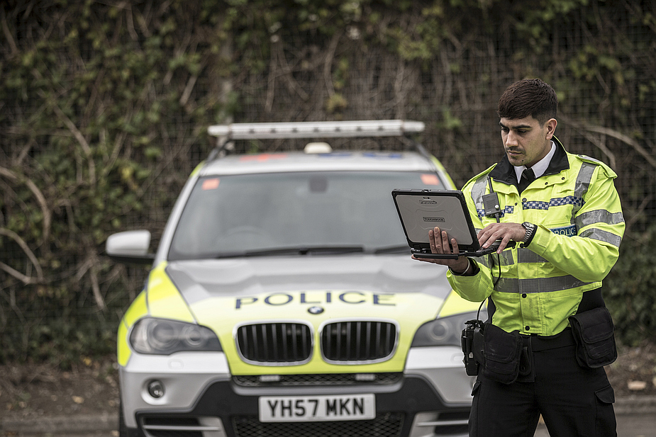 Panasonic Toughbook CF-20 and Police
