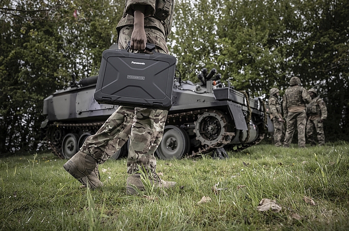 Panasonic Toughbook FZ-40 and Defence