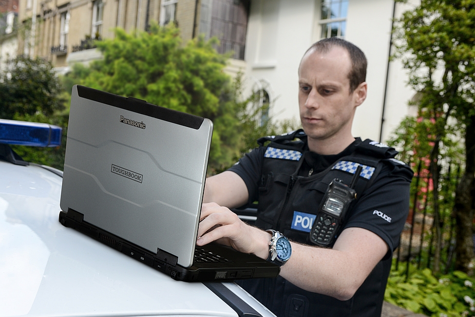 Panasonic Toughbook FZ-55 and Police